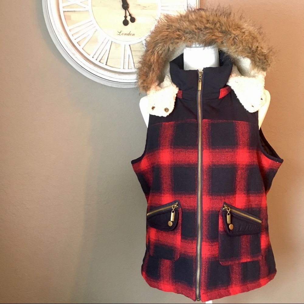 FLANNEL VEST - Picture 2 of 5